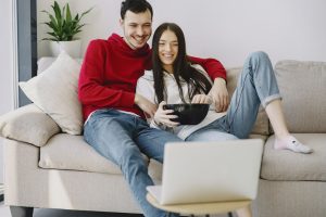 Popular devices that support IPTV streaming